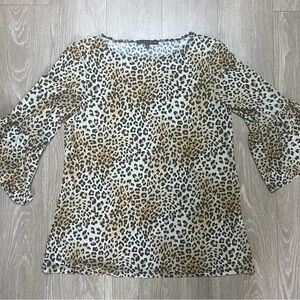 Tiana B.  3/4 Bell Sleeve Animal Leopard Print Women's Top M Peasant Round Neck